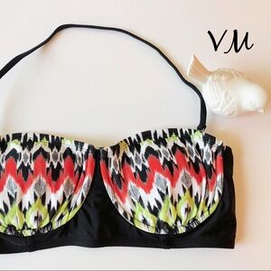 NWOT large tribal print bikini top